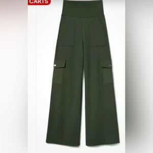 CABI #4696 Olive Green Chance Wide-Leg Cargo Pants Large